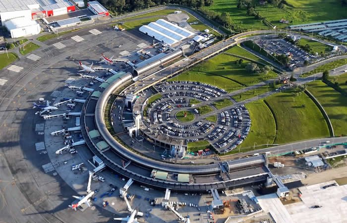 Aeropuerto Internacional José María Córdova